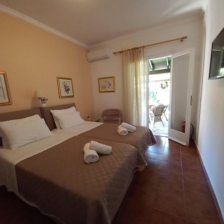 Villa Tina Country Beach Apartments Acharavi  Zimmer foto