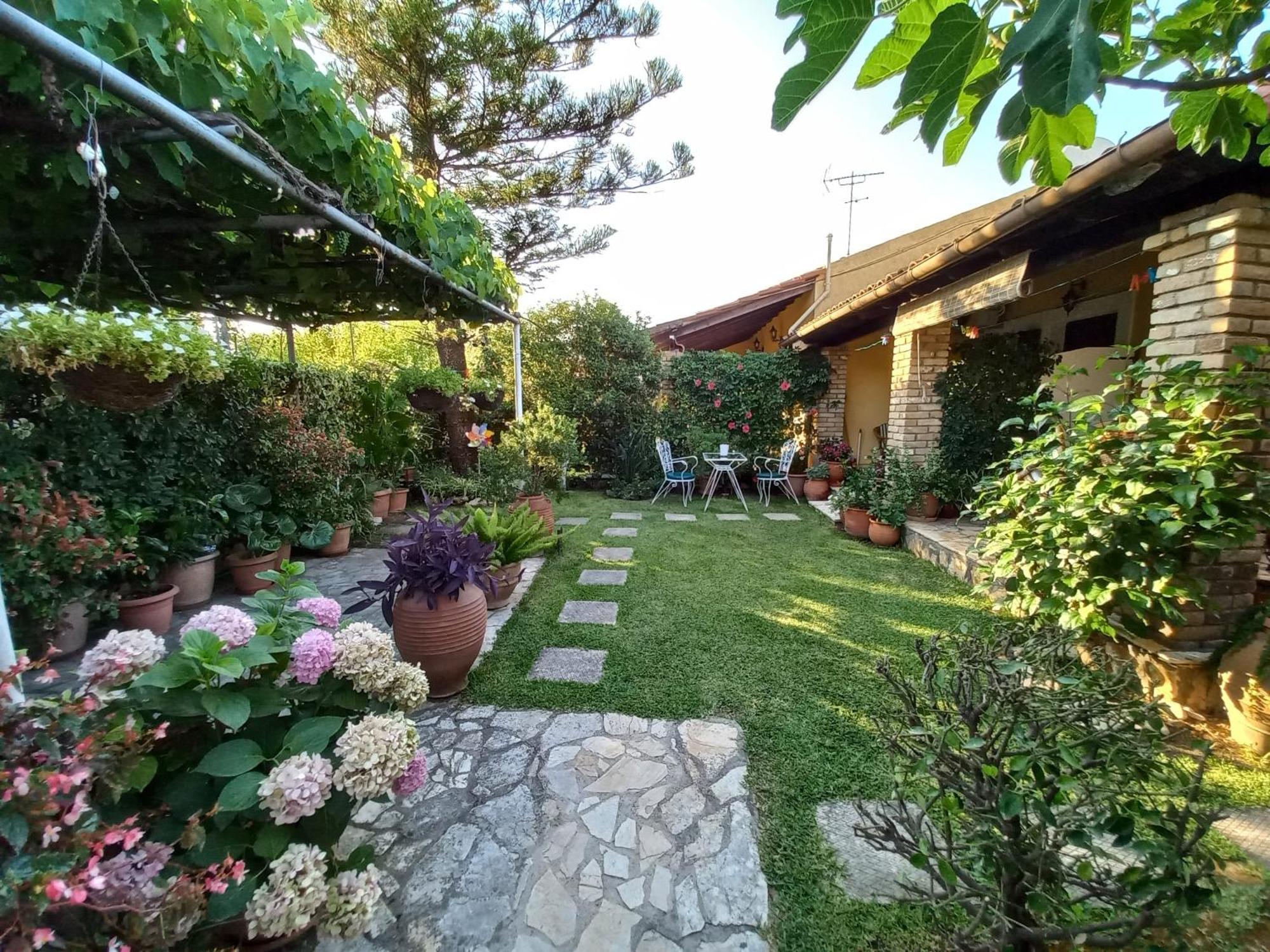 Villa Tina Country Beach Apartments Acharavi  Zimmer foto